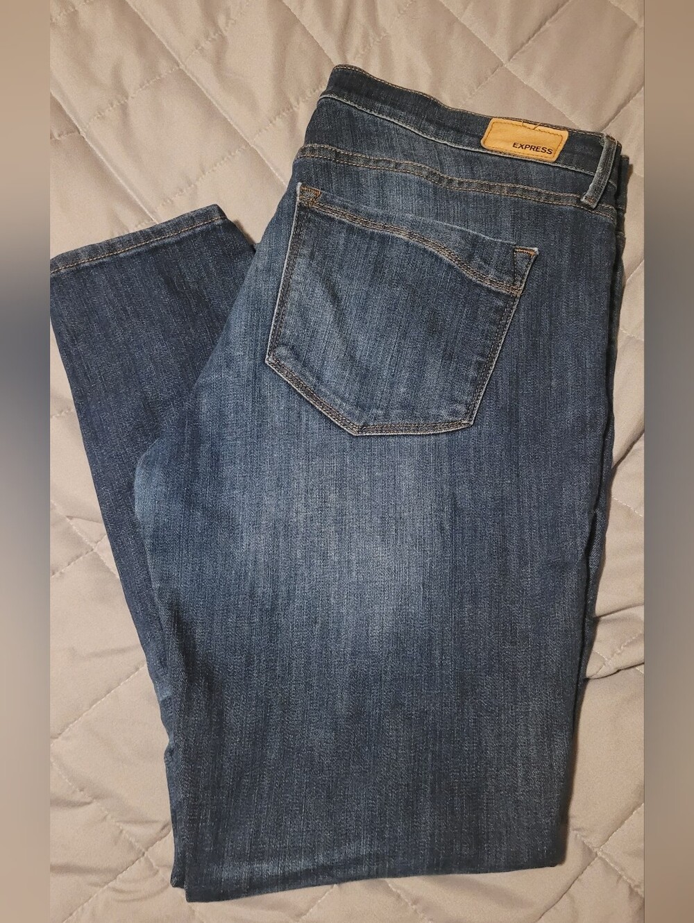 Express Cropped Jeans - Picture 2 of 5